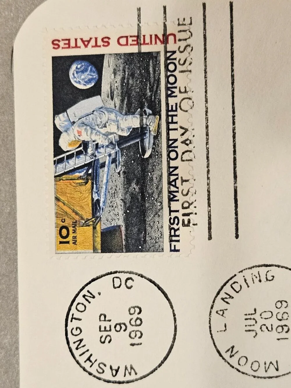 RARE COLLECTIBLE USPS 1ST DAY ISSUE COVER APOLLO XI 1ST MAN MOON ASTRONAUT STAMP
